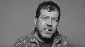 Scandalul car ar fi putut să-i zdruncine sănătatea lui Artan. Ce s-a întâmplat înainte ca artistul să se stingă din viață