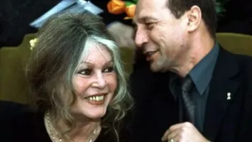 De ce l-a numit Brigitte Bardot pe Traian Băsescu „un tiran care nu se gândește decât să ucidă”. Actrița s-a stins din viață la vârsta de 91 de ani