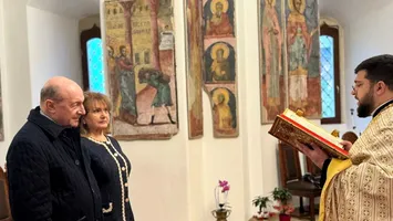 Traian Băsescu și soția lui, Maria, au sărbătorit nunta de aur: „Martor ne-a fost familia”