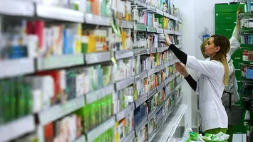 Farmacii deschise non-stop de Crăciun și Revelion 2025. Lista completă din București