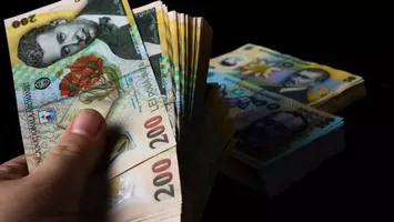 Vești proaste pentru români venite din partea Băncii Centrale Europene. Singura țară din UE care va avea salarii mai mici în 2026