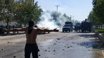 „Suntem înarmaţi şi pregătiţi să intervenim”: Donald Trump afirmă că, dacă Iranul ucide manifestanţi, Statele Unite „vor veni în ajutorul lor” / Reacţia iranienilor: „Să aibă grijă de soldaţii săi”