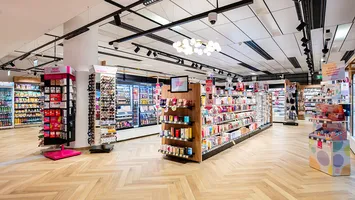 Magazinele BIPA, cu preţuri mici, se extind lângă București şi fac angajări. Beneficiile oferite