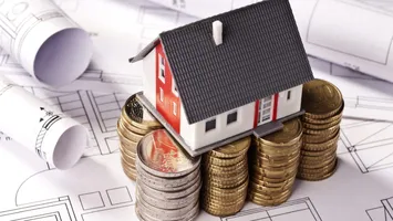 Impozit pe chirii în 2026: Cât plătești la stat și ce amendă riști dacă închiriezi „la negru”