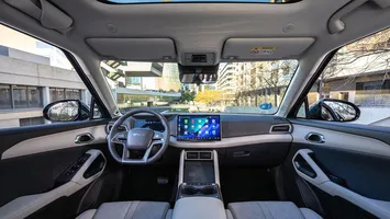 BYD ATTO 2 DM-i ajunge în România