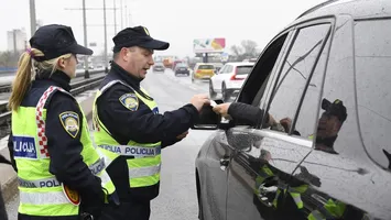 Ce se întâmplă cu şoferii care rămân fără permis. Regula este foarte drastică