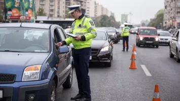 Amenda pe care șoferii o primesc atunci când blochează o intersecție în trafic
