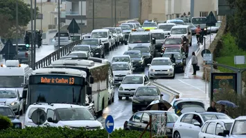Primul venit, primul servit! Statul dă 25.000 de euro pe şoferii dispuşi să renunţe la permisul de conducere