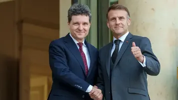SURSE: România analizează propunerea lui Emmanuel Macron privind includerea în umbrela nucleară a Franței. Ce spune Radu Miruţă, ministrul Apărării