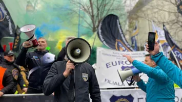 Avertisment al Europol pentru România: „Pentru siguranța dumneavoastră, nu ieşiţi din casă după ora 22.00”