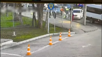Bătaie în Ploiești între un șofer de Bolt și doi adolescenți. Polițiștii au intervenit