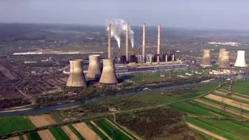 Restructurările din sectorul energetic lasă 3.000 de oameni fără loc de muncă. Unde vor fi dați afară cei mai mulți