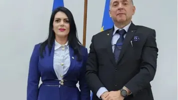 EXCLUSIV CUTIA NEAGRĂ Căpușele „rezist” au mirosit afacerile de miliarde. O firmă din Râșnov, care, inițial, importa drone agricole din China și oferea servicii de stropire a terenurilor, vrea să înceapă producția de drone militare