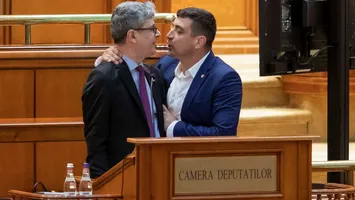 Virgil Popescu, vechiul „prieten” al lui George Simion, îl atacă pe preşedintele AUR pentru abţinerea la votul privind dislocarea echipamentelor militare ale SUA în România: „O poziţie moscovită. Aţi dezertat”