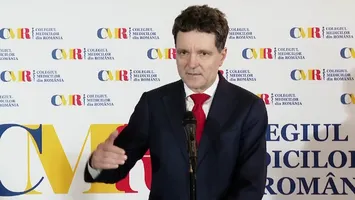 Nicuşor Dan nu ar vrea scăderea accizei la carburanţi: „Să nu dezechilibrăm bugetul să ne împrumutăm mai mult. Doamne fereşte, să nu fim retrogradaţi”