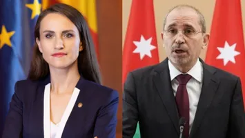 Oana Țoiu pregătește evacuarea cetățenilor români din Iordania. Discuție de urgență cu ministrul de externe iordanian Ayman Hsafadi