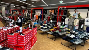 Un lanț mare de magazine dispare definitiv de pe piață. Cine a prelua cârma și ce se va întâmpla cu prețurile