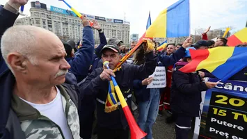 Șefii din cadrul CE Oltenia sunt audiați, după ce mai mulți angajați s-au autodenunțat că au dat mită pentru contracte