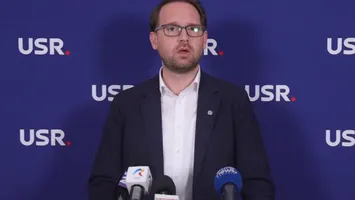 Dominic Fritz, prima reacție după ce PSD i-a retras sprijinul politic premierului Bolojan: „Rămânem alături de premierul în funcţie în această luptă. Nu dezertăm, miniștrii noștri vor fi la muncă”