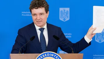 Ce face Nicuşor Dan cu o zi înainte de moţiunea de cenzură