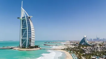Burj Al Arab, simbolul luxului din Dubai, se închide. Care este cauza și când va fi redeschis singurul hotel de 7 stele din lume