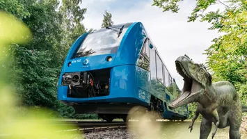 CFR cumpără trenuri cu hidrogen, dar șinele sunt de pe vremea dinozaurilor. Evoluția feroviară din România, după trei ani de licitații eșuate