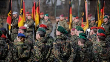 Noua lege militară din Germania provoacă controverse. Bărbații între 17 și 45 de ani trebuie să ceară aprobarea armatei pentru a pleca din țară mai mult de trei luni