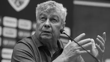 Omagii la nivel internațional pentru Mircea Lucescu. Gazzetta dello Sport îl numește „Nikola Tesla al balonului rotund”, L’Equipe îl consideră un „monument al fotbalului european”. Mesajele emoționante transmise de Real Madrid, Inter Milano, FIFA și UEFA