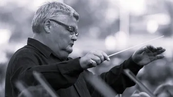 Celebrul dirijor Serghei Stadler s-a stins din viață într-un avion care a aterizat de urgență la București