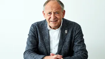 INTERVIU. Prof. Christoph Zielinski: „Cancerul nu mai este, în majoritatea cazurilor, o condamnare la moarte. Medicina a schimbat regulile jocului”