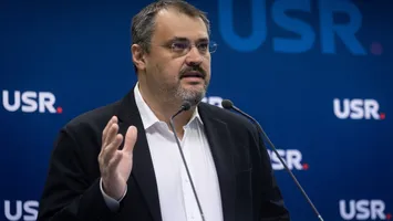 Rezistul Cristian Ghinea spune că USR și ”PNL-Bolojan” vor anticipate! ”PSD vrea să fie buricul pământului. Trebuie să înțeleagă că nu mai este centrul scenei politice”