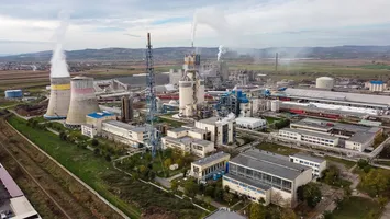Ultima mutare a lui Bolojan: Salvarea Azomureș prin Romgaz. Cum vrea premierul interimar să securizeze agricultura României