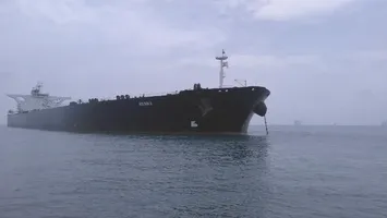 SUA au deschis focul asupra unui petrolier iranian în Golful Oman