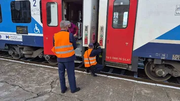 Angajări în toată România. Companii private și de stat caută ingineri, economiști, tehnicieni, electricieni și specialiști feroviari