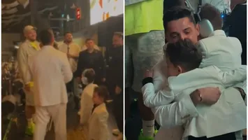 VIDEO Bogdan de la Ploiești a izbucnit în lacrimi pe scenă. Surpriza care l-a lăsat fără cuvinte pe cântăreț: „Nu pot cumpăra ceea ce am simțit astăzi”