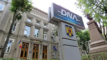 DNA a descins la Primăria Iași. Procurorii fac percheziții într-un dosar ce privește dispariția unei cantități importante de păcură din depozitele CET Iași
