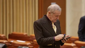 Gigi Becali și-a schimbat numărul de telefon după ce a fost publicat online de Cristian Rizea. „M-au sunat 500 de oameni instant!”