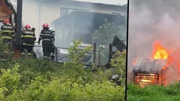 Incendiu la o saună din Iași. Pompierii intervin pentru a împiedica extinderea focului