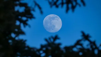 Horoscop săptămânal 25–31 mai 2026. Luna Albastră în Săgetător dă totul peste cap pentru toate zodiile