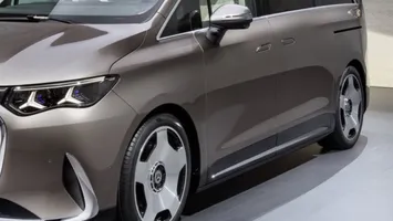 Modelul electric pentru care permisul de conducere categoria B nu este suficient. Informațiile transmise de producător cu privire la configurarea mașinii