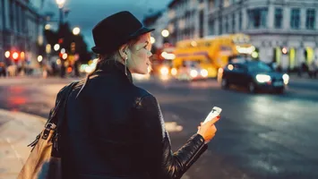 Nici măcar fiul șefului Uber nu vrea să conducă! De ce tot mai mulți tineri din Generația Z refuză să dea de permis