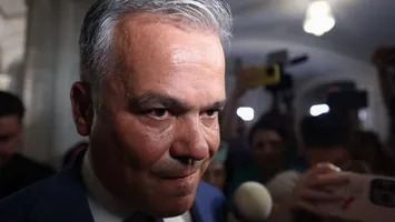 EXCLUSIV Adrian Veștea, la România TV: „Mâine depunem lista cu miniștri și programul”. Pregătește un Guvern PNL-PSD cu tehnocrați: “Unii dintre ei poate s-au regăsit și pe lista lui Tomac”