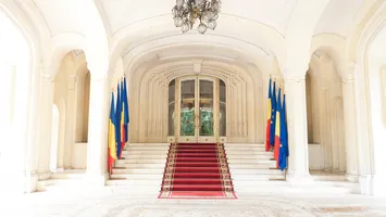 Criză politică după căderea lui Bolojan se adâncește, după ce Nicușor Dan amână desemnarea premierului. Eugen Tomac, blocat în Parlament de pretențiile PSD și boicotul PNL
