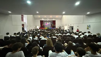 Prevenția înaintea tragediei: sute de elevi din București, implicați într-o amplă campanie națională antidrog