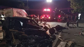 Căruță lovită de mașină în Târgoviște. Doi adulţi şi trei copii sunt răniţi. Șoferul era beat