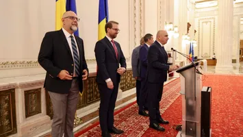 Atac demolator la trioul ”bolojenist” PNL-USR-UDMR. ”Ielele care vor să pară zâne! Dansează frumos pe ecrane, dar lasă în urma lor pământul pârjolit!”