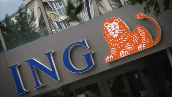 Anunț important pentru clienții ING! Banca îți dă până la 2.000 de lei dacă faci acest lucru