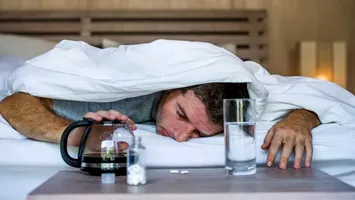 Cum scapi de mahmureală. Metoda folosită de Generaţia Z şi confirmată de oamenii de știință