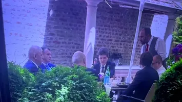 Eugen Tomac, despre imaginile cu Nicușor Dan la masă cu șeful SPP. ”Relaţie strict instituţională” / ”Era, pur şi simplu, între două întâlniri oficiale, o socializare”