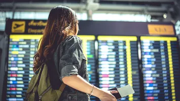 Studiu: 6 din 10 români din diaspora exclud revenirea în ţară  